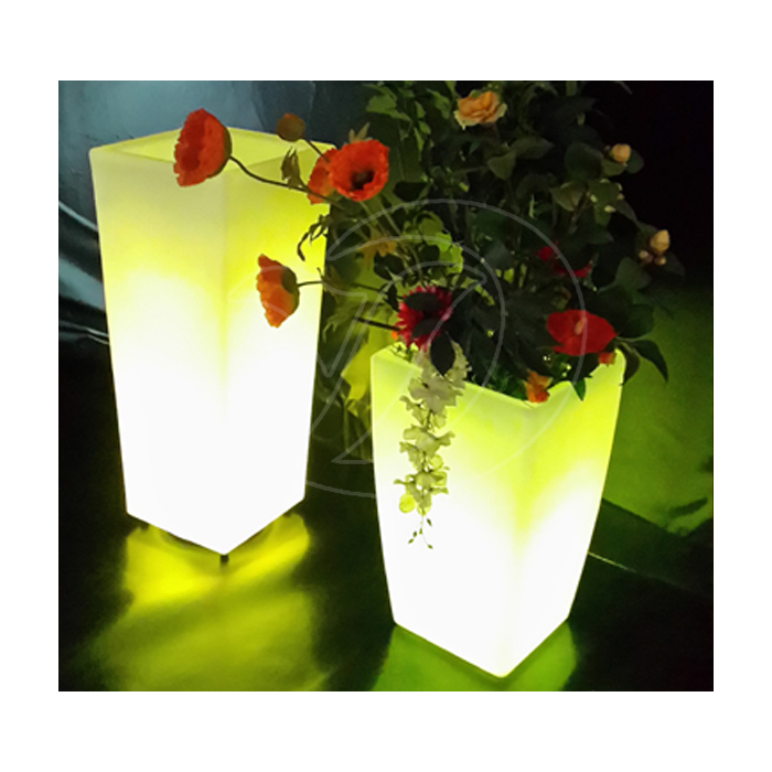 Oplaadbare Bloempot 90 cm LED RGB incl. Afstandsbediening  - Funnylights Lapras Tuinlamp