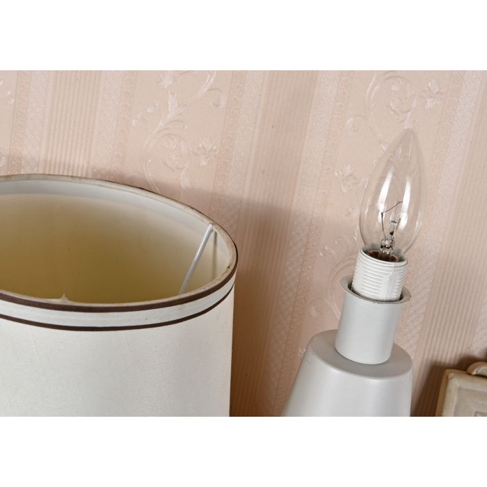 TafelLamp Modern Wit IJzer 41 cm  - Valott Papu