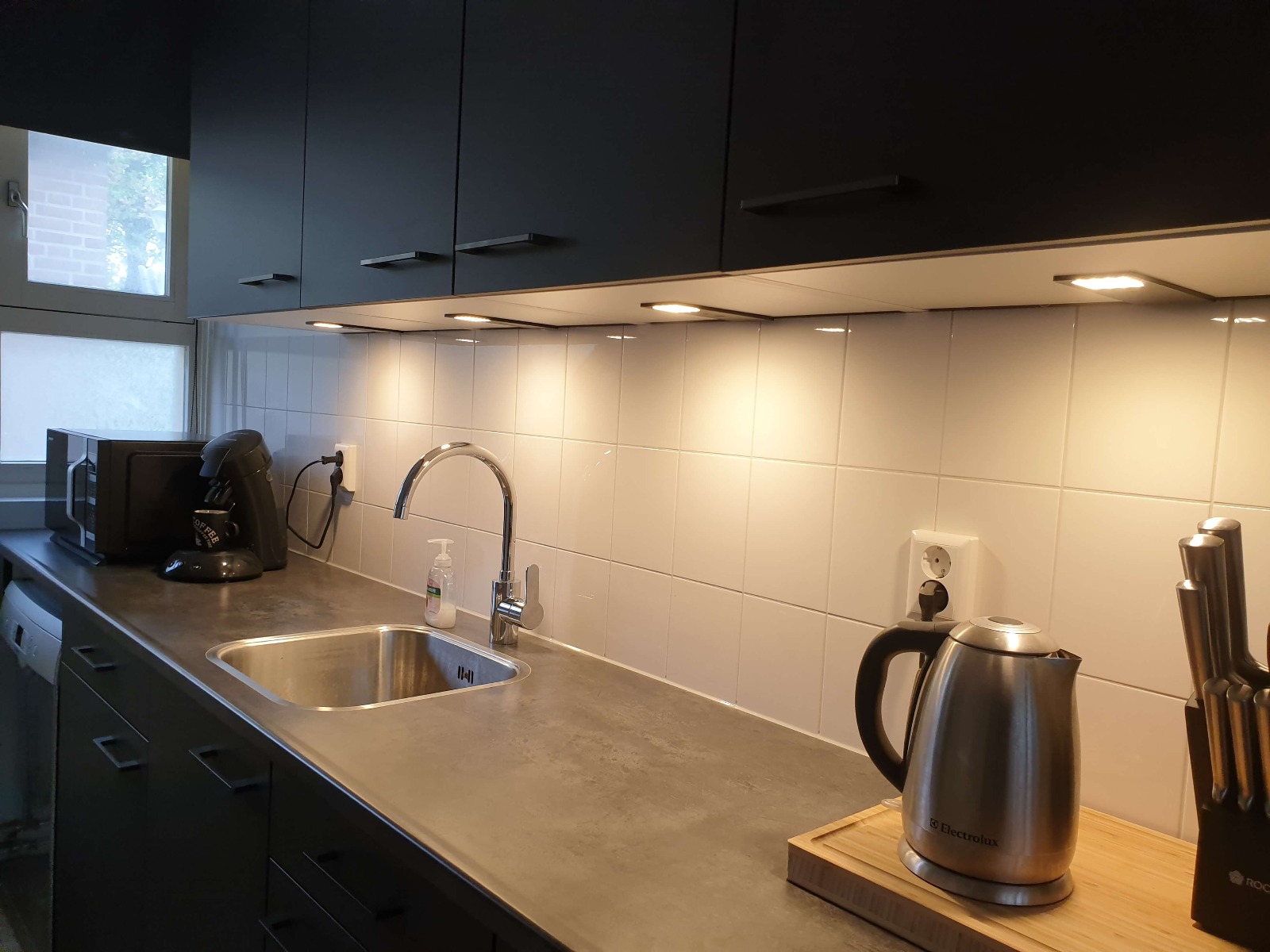 Foto bij review van Lonneke